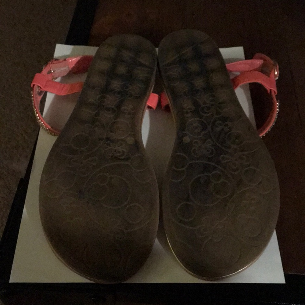 9w Avenue Sandals GUC - Picture 8 of 8